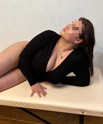 Мои нежные прикосновения и опытные руки проведут тебя через мир наслаждений и страсти. Я знаю, как удовлетворить тебя полностью. Мои услуги охватывают все, что ты мог бы пожелать: от массажа и стриптиза до горячих экспериментов и ролевых игр. Приходи ко мне и я покажу тебе свои фото, чтобы ты мог выбрать меня для незабываемого удовольствия. Расслабься и доверься мне - я знаю, что нужно самым требовательным мужчинам. Живу в Москве и могу пригласить тебя в свое уютное гнездышко, чтобы твои мечты стали яркой реальностью ✨💋 Жужа